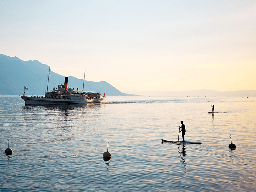 Sightseeing cruise on Lake Geneva-min